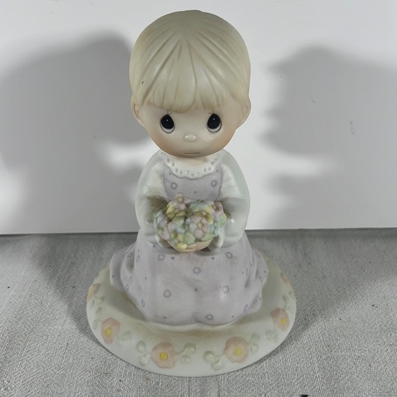 Precious Moments - THINKING OF YOU IS WHAT I REALLY LIKE TO DO. 1989 - Picture 1 of 3